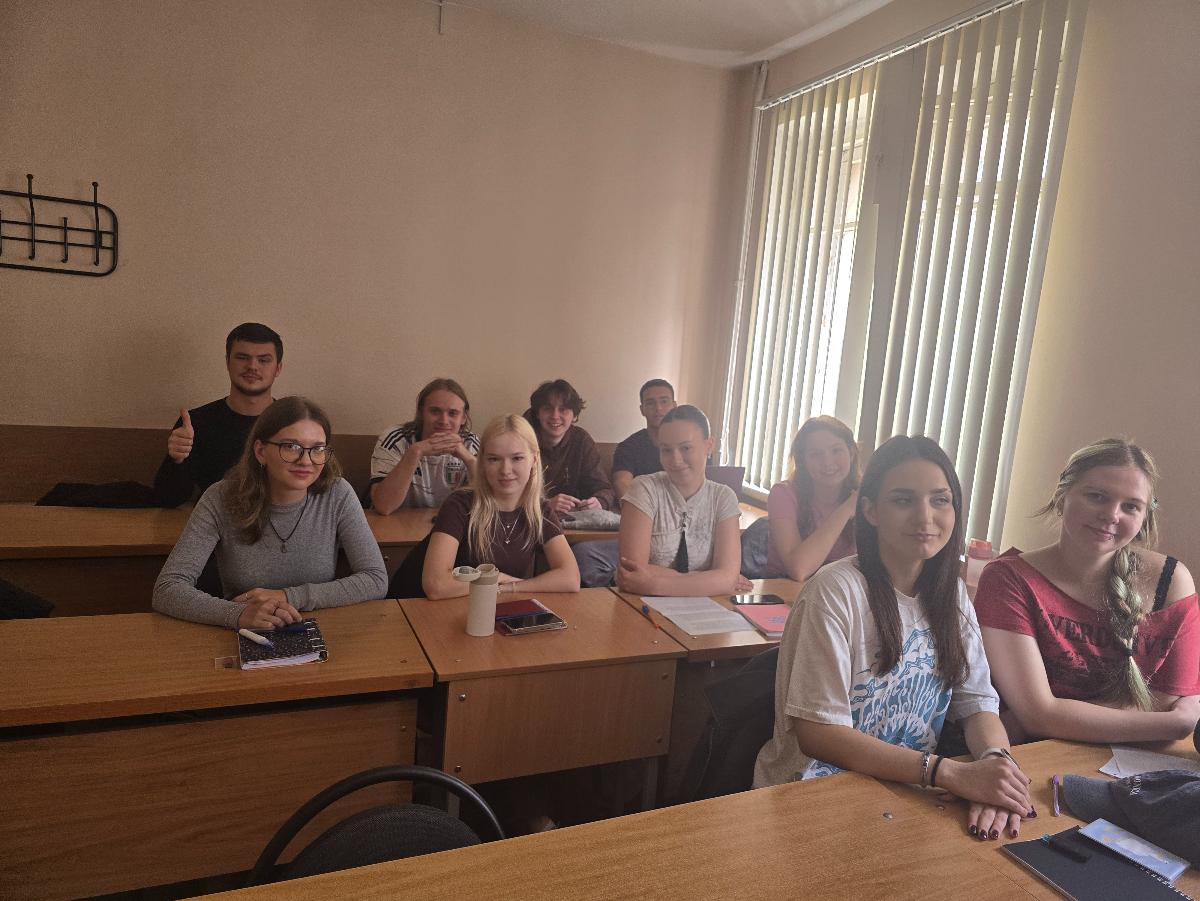 От призраков студенческих балов до лекций Умберто Эко