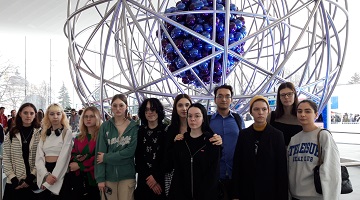 Студенты Гуманитарного колледжа посетили павильон "Атом" на ВДНХ