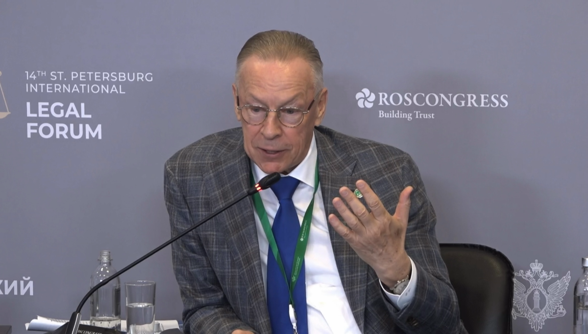 Андрей Логинов на ПМЮФ: почему нейросети не заменят классическую систему оценки знаний 