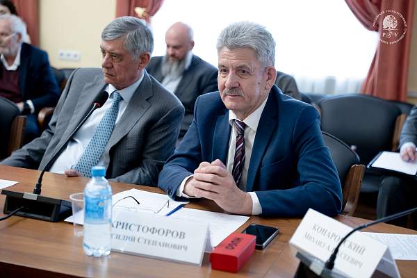Специальный представитель Президента РФ по Афганистану Замир Кабулов посетил РГГУ 
