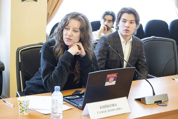 Как строится диалог в многонациональном обществе: опыт Ирака обсудили в РГГУ