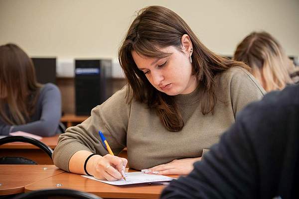 От теории к практике: студенты Научного центра исследований и разработок средств защиты информации прошли экзамен по итогам первого семестра