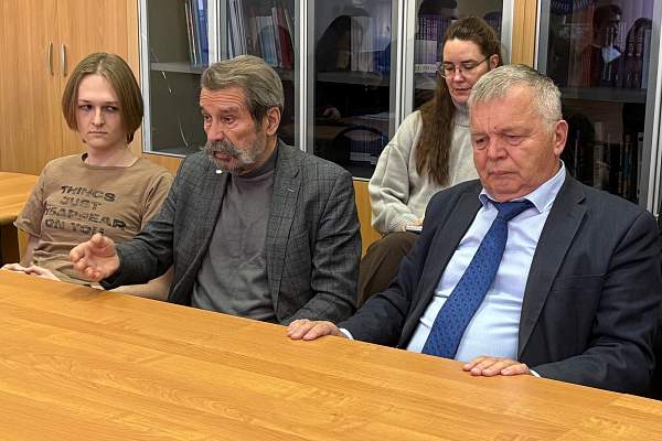 В РГГУ прошёл круглый стол «От отца к сыну: нить поколений»