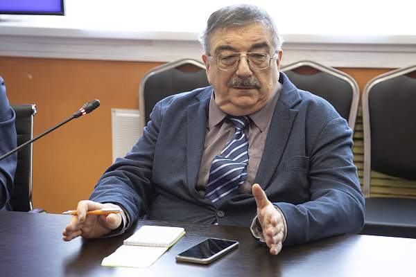 Лингвистика будущего: в РГГУ обсудили ключевые вызовы и точки роста