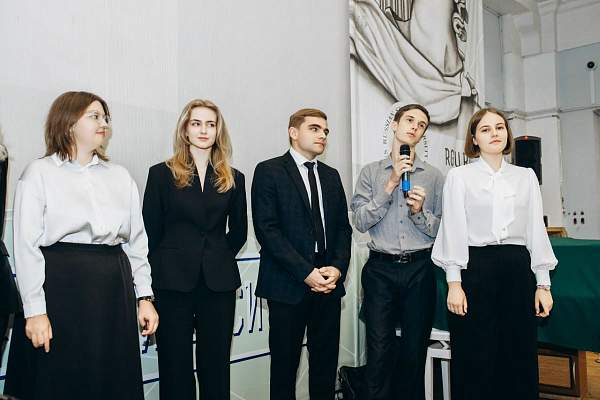 Знакомство с университетом: кураторская неделя на Историческом факультете