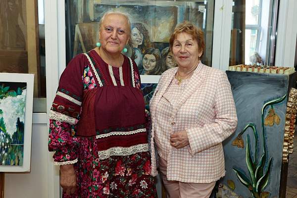 В Учебном центре «Арт-дизайн» РГГУ открылась выставка «Весна»