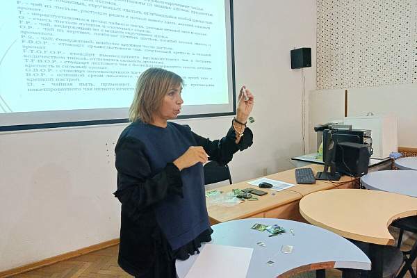 Метод органолептики в центре внимания круглого стола факультета маркетинга и рекламы