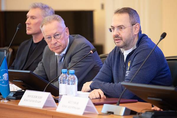 «Управленческий навигатор»: в РГГУ стартовала программа для руководителей научных и образовательных организаций