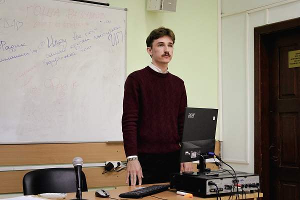 Ярмарка СНО прошла на Факультете архивоведения и документоведения