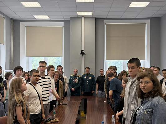 «СВОй путь»: В РГГУ прошла встреча студентов с ветеранами боевых действий