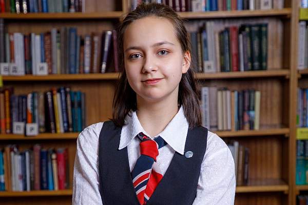 Шесть выпускниц Предуниверсария РГГУ получили 100 баллов по ЕГЭ по литературе как профильному предмету