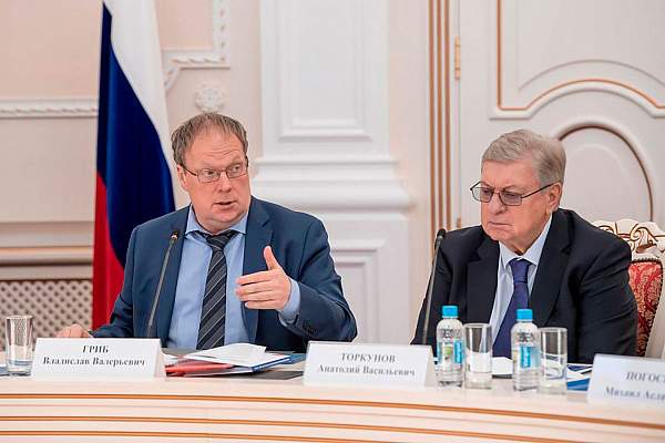 Заседание Общественного совета при Минобрнауки России: Итоги приёмной кампании-2025