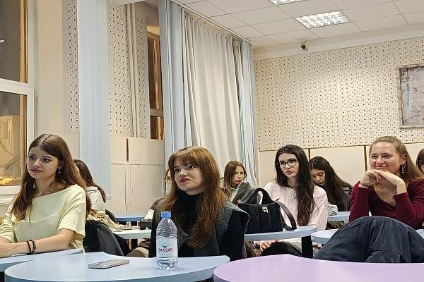 Метод органолептики в центре внимания круглого стола факультета маркетинга и рекламы