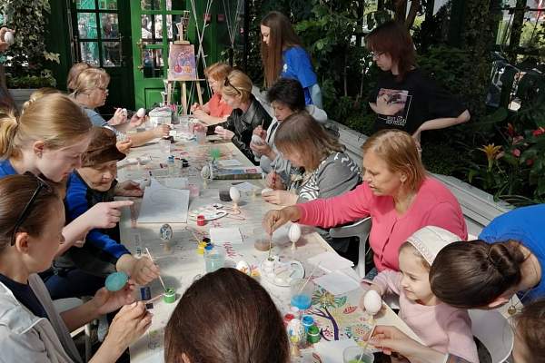 Факультет истории искусства РГГУ принял участие в благотворительном фестивале «Пасхальный дар»