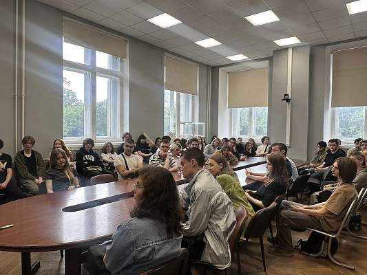 «СВОй путь»: В РГГУ прошла встреча студентов с ветеранами боевых действий