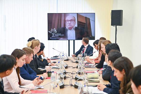 Студентка РГГУ приняла участие в VI Диалоге молодых дипломатов стран АТР