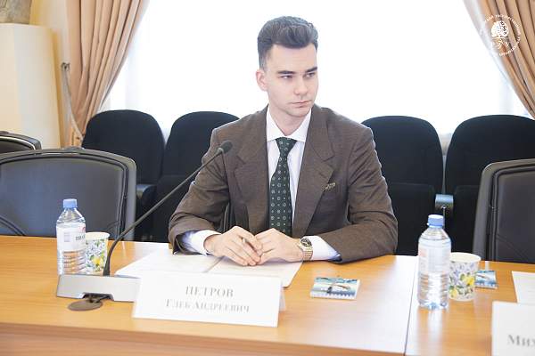 Как строится диалог в многонациональном обществе: опыт Ирака обсудили в РГГУ