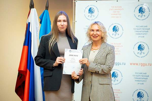 Наука побеждать: студенты Исторического факультета вошли в число победителей университетских научных конкурсов