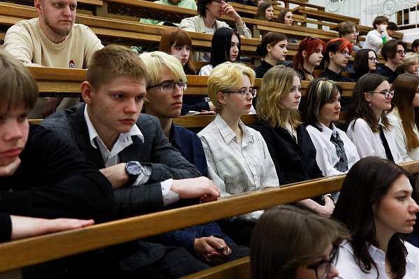 Русское небо над русской землёй!