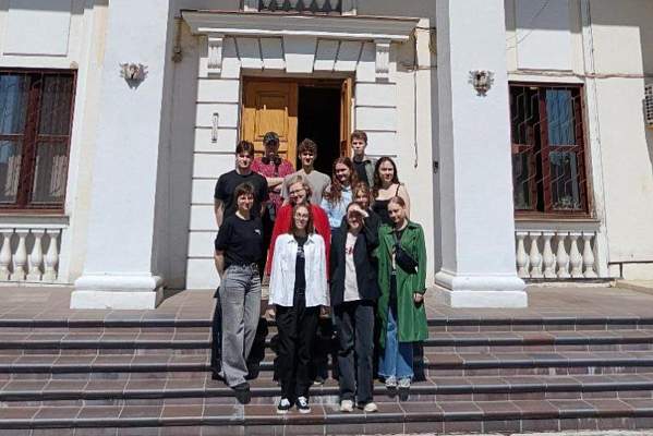 Студенты РГГУ посетили Российский государственный архив кинофотофонодокументов