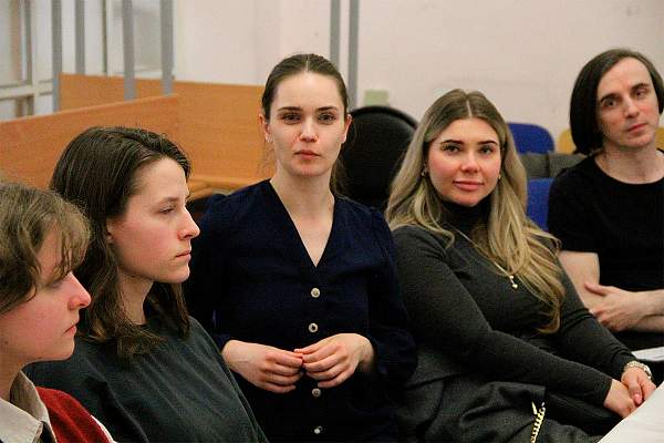 В РГГУ состоялась беседа на тему «Возможно ли доказать бытие Бога?»