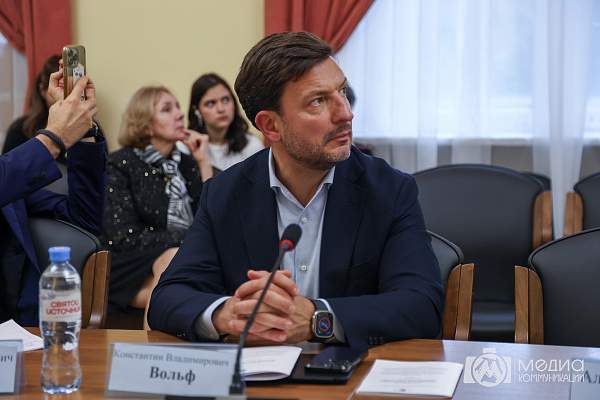 Участники круглого стола в РГГУ призвали к системной политике развития цифровых платформ и экосистем