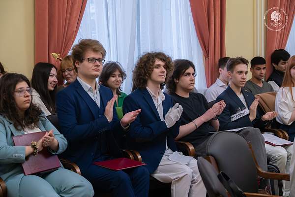 Конкурс ораторского искусства «Битва проектов» — 2026 прошёл в РГГУ