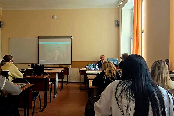 «Новые синтезы креативности: эвристика проективных образовательных дискурсов»