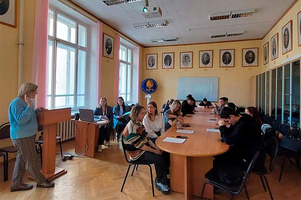 Круглый стол «Финансовая система СССР в период Великой Отечественной войны: все для Победы!»