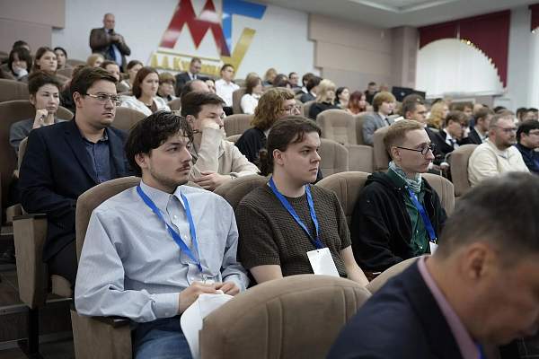 Молодые преподаватели РГГУ выступили на Молодёжном форуме Союзного государства в Могилёве