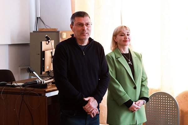 Показ фильмов «Позывной «ДОК» и «Мама, не плачь» в рамках кинофестиваля «День Победы»