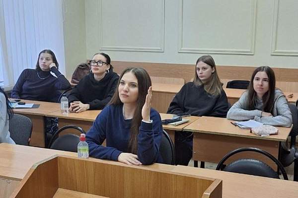 В РГГУ прошёл круглый стол на тему «Корпоративное управление как фактор устойчивого развития предприятий сферы гостеприимства»