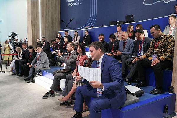 Студентка РГГУ приняла участие в VI Диалоге молодых дипломатов стран АТР