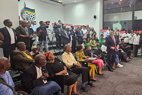 В Йоханнесбурге открылась выставка РГГУ о роли СССР и России в борьбе с апартеидом