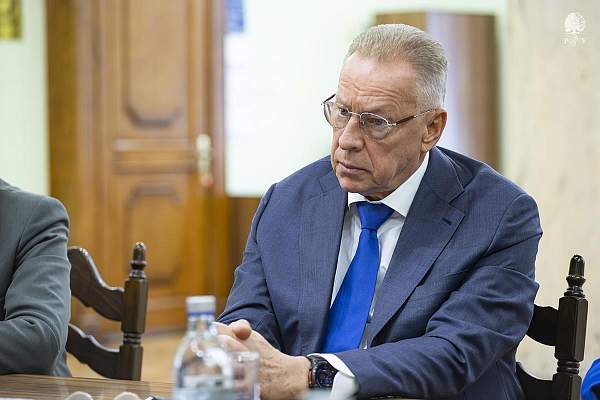 Новый импульс российско-пакистанским отношениям: в РГГУ обсудили гуманитарное сотрудничество