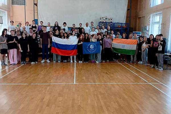 Фестиваль йоги в РГГУ